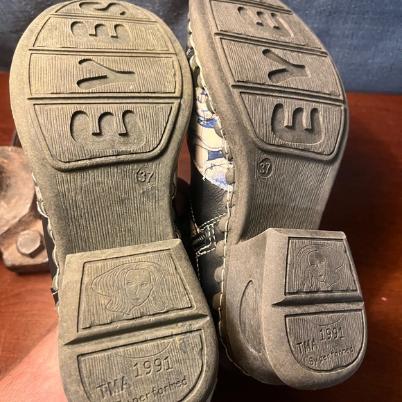 TMA EYES women’s size 6.5 ankle boots - Picture 8 of 8